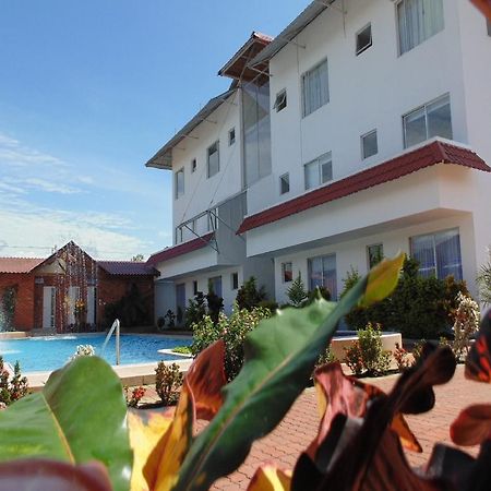 Hotel Yurak Archidona Zewnętrze zdjęcie